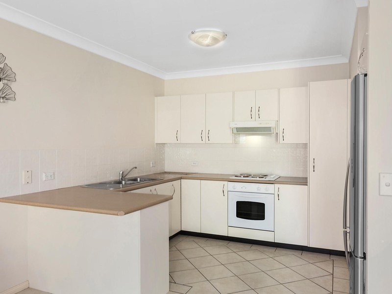 2/28 Victoria Street, East Gosford NSW 2250