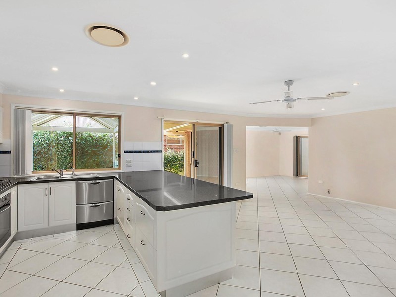 33 Hillgrove Close, Ourimbah NSW 2258