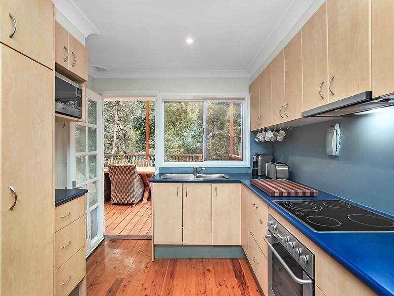 37 Morven Road, Niagara Park NSW 2250