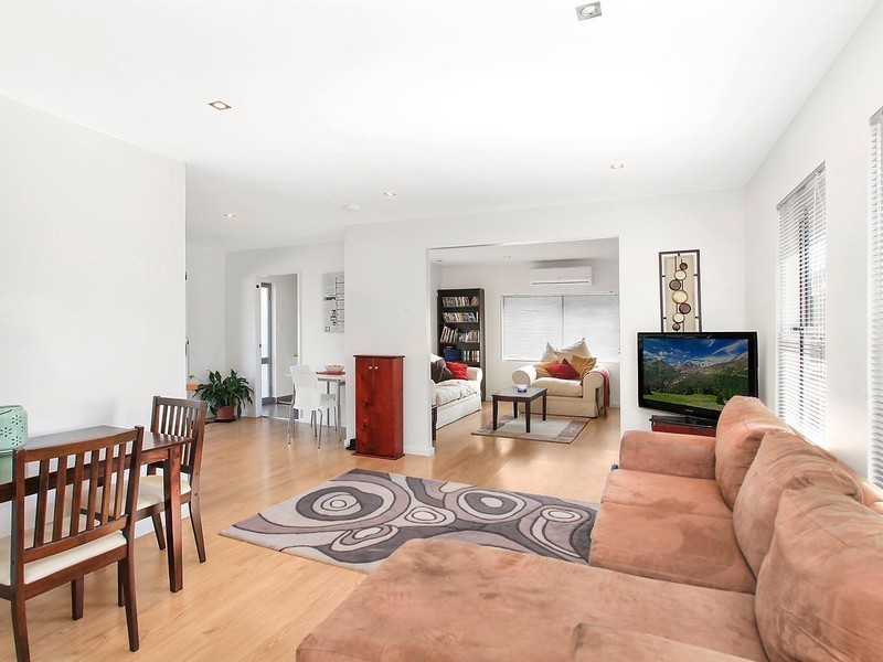 6 Haynes Street, Wyoming NSW 2250