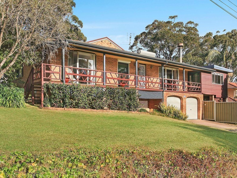 88 Shannon Parade, Berkeley Vale NSW 2261