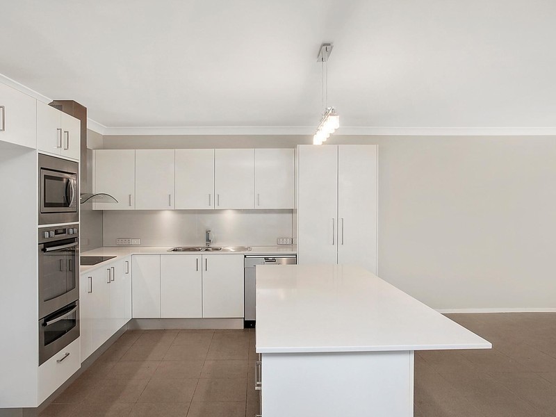 24/4 Parsons Road, Lisarow NSW 2250