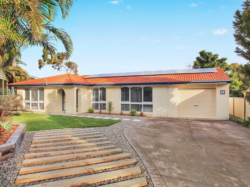 4 Kim Close, Kincumber NSW 2251