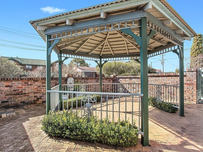 1/6 Brougham Street, East Gosford NSW 2250