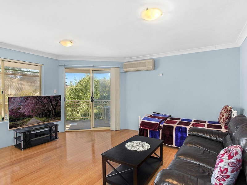 22/35 Central Coast Highway, West Gosford NSW 2250