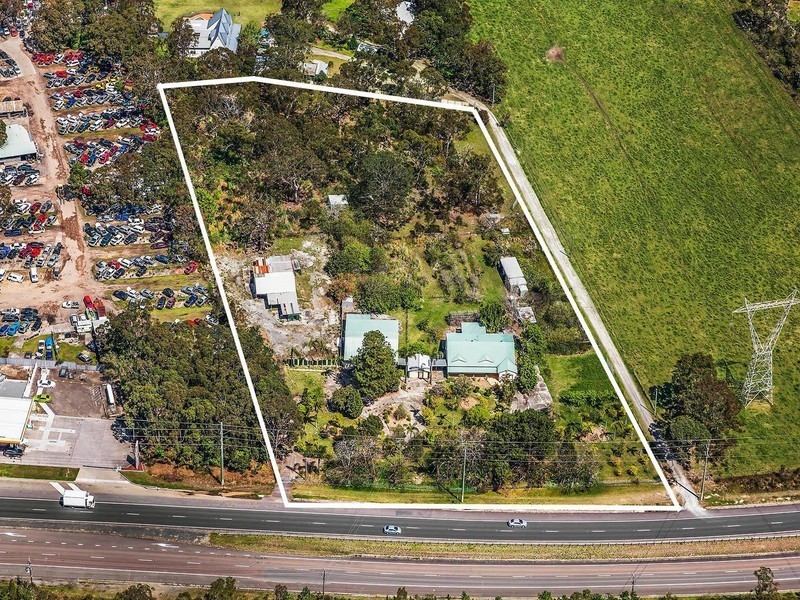 220 Pacific Highway, Doyalson North NSW 2262