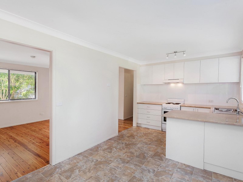 47 Crawford Crescent, Wyoming NSW 2250