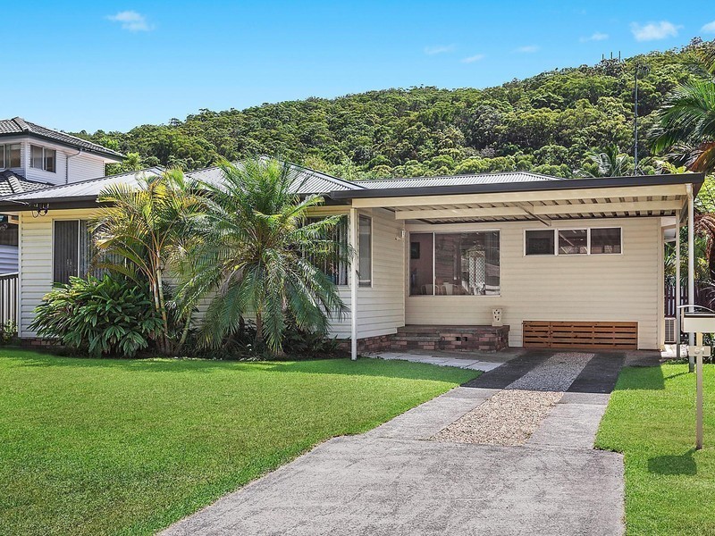 51 Blue Waters Parade, Tascott NSW 2250