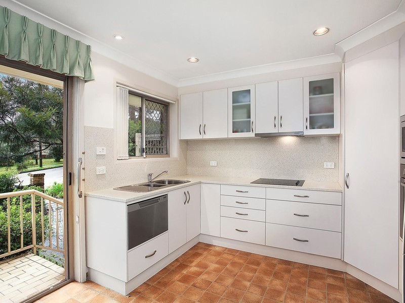 26/12-20 Kinarra Avenue, Wyoming NSW 2250