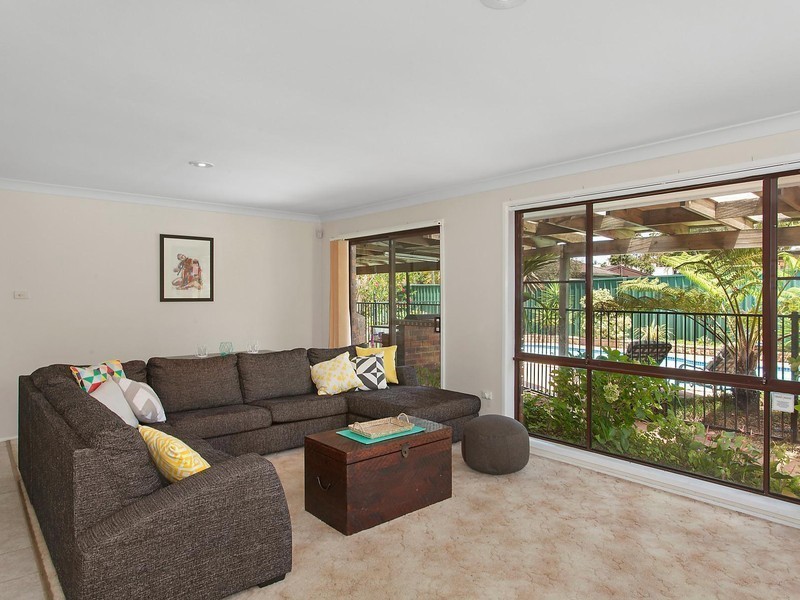 10 Belsham Road, Kariong NSW 2250
