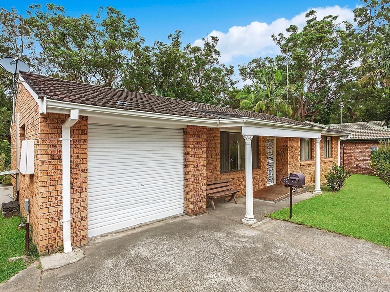 33 Henry Kendall Street, West Gosford NSW 2250