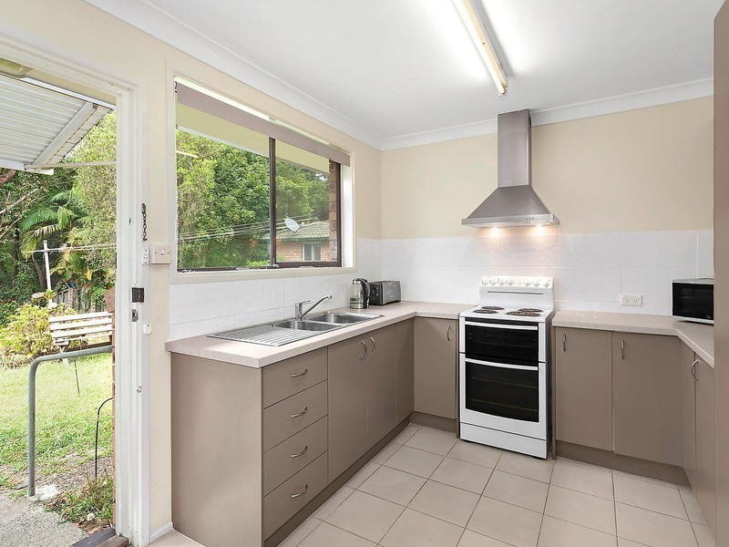 33 Henry Kendall Street, West Gosford NSW 2250