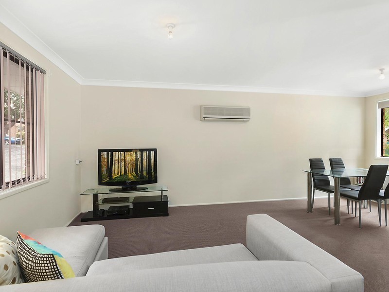 33 Henry Kendall Street, West Gosford NSW 2250