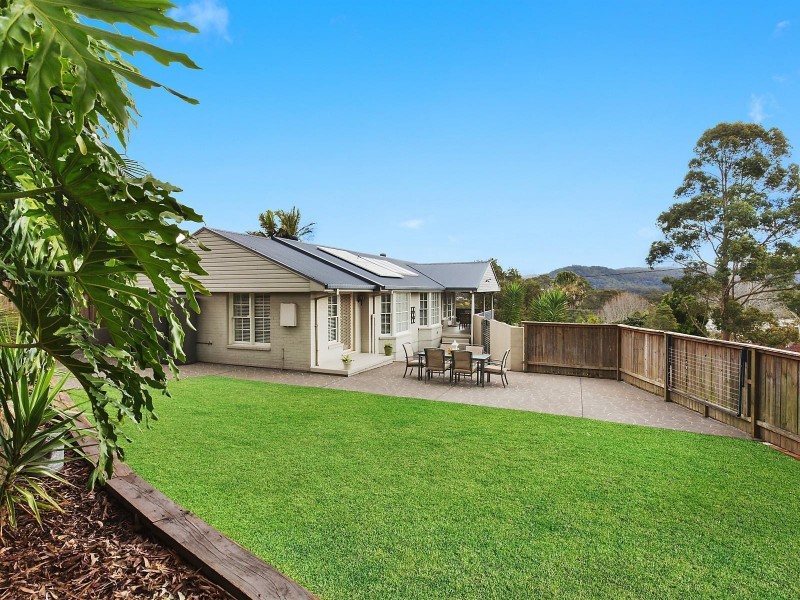 4 Kimpton Place, Wyoming NSW 2250