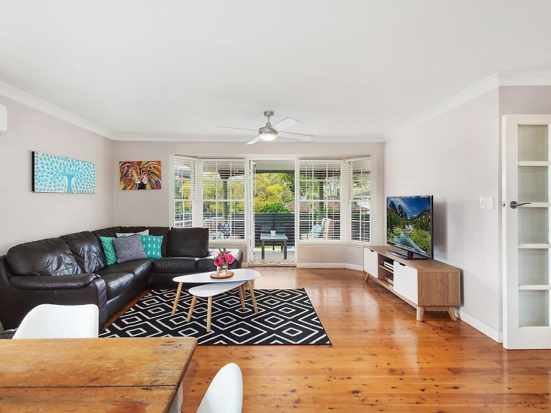 4 Kimpton Place, Wyoming NSW 2250