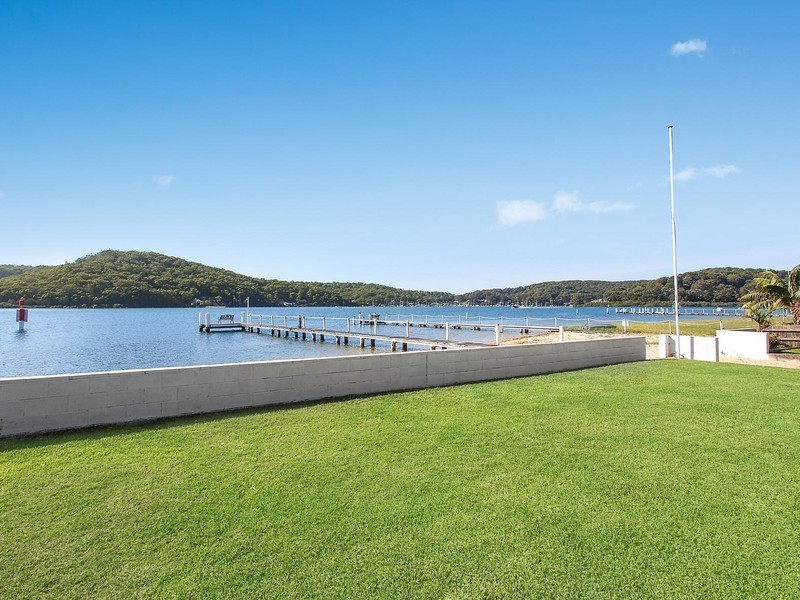 186 Booker Bay Road, Booker Bay NSW 2257