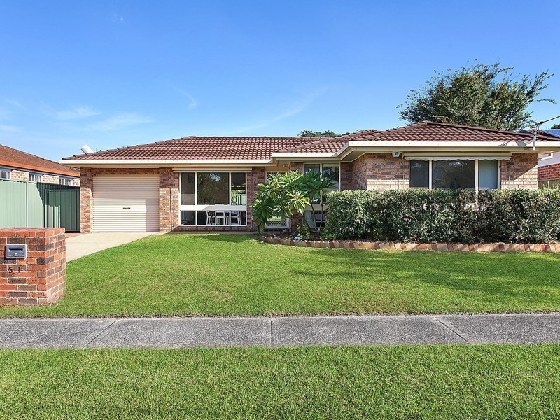 51 Reeves Street, Narara NSW 2250