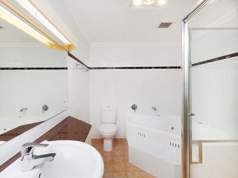 11/5 Wharf Street, East Gosford NSW 2250