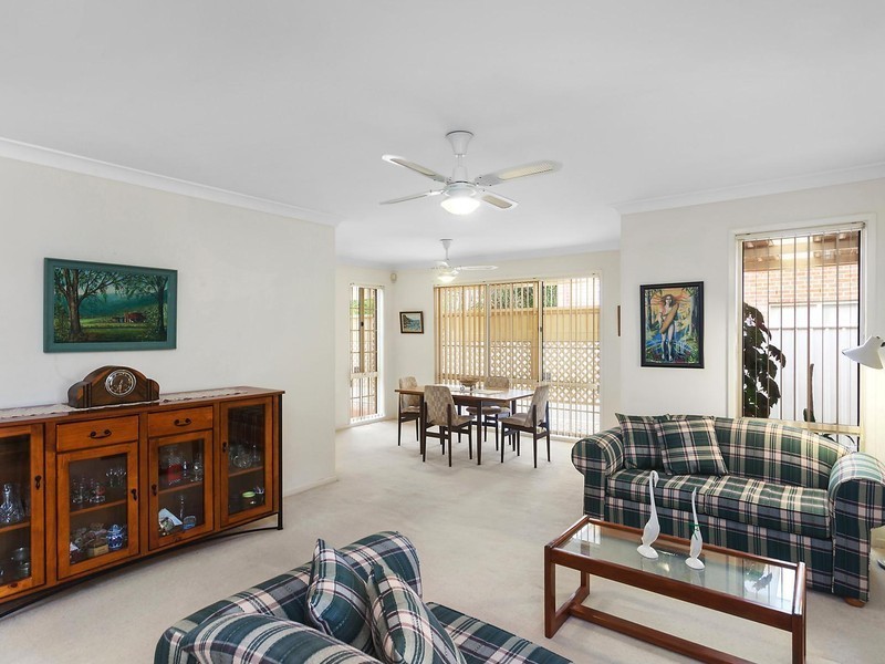44 Singleton Road, Point Clare NSW 2250