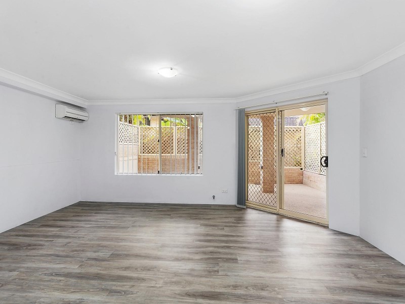 2/35 Central Coast Highway, West Gosford NSW 2250