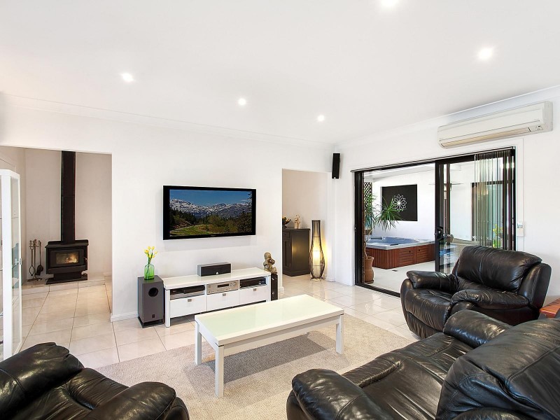 28 Wyoming Road, Wyoming NSW 2250