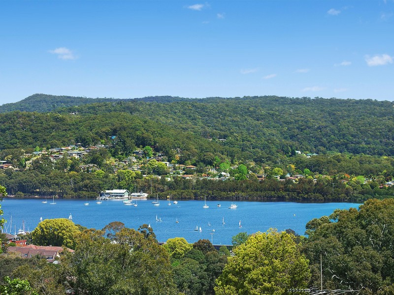 17 Bay View Avenue, East Gosford NSW 2250