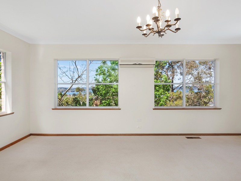 17 Bay View Avenue, East Gosford NSW 2250