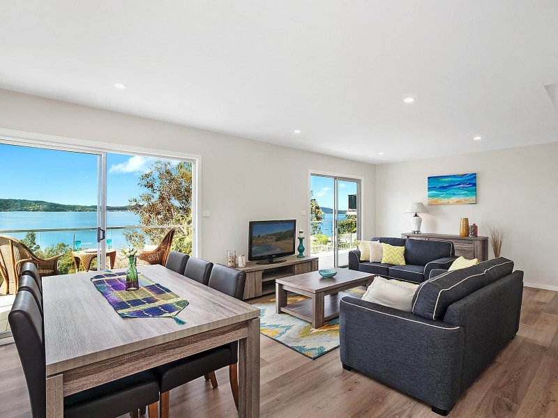 5 Sandstone Crescent, Tascott NSW 2250