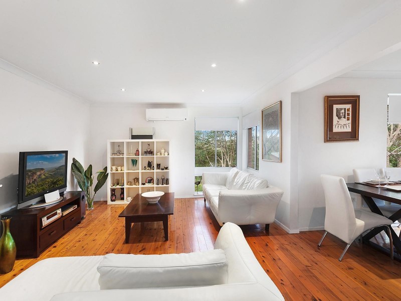 11 Delaware Road, Niagara Park NSW 2250