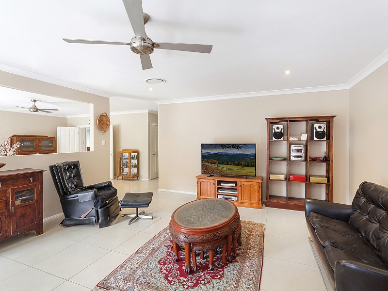 27 Tangerine Avenue, Springfield NSW 2250