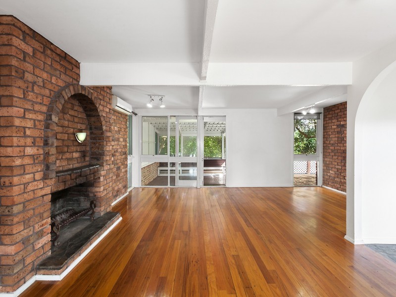 15 Della Close, Narara NSW 2250