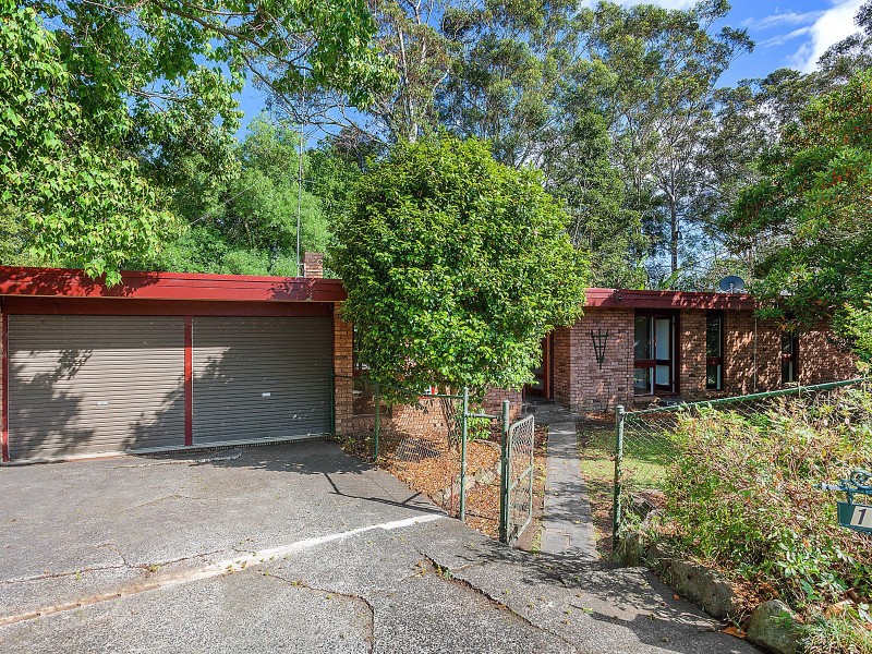 15 Della Close, Narara NSW 2250