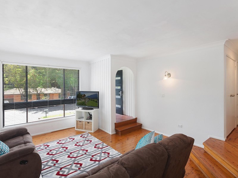 22 Pierce Street, Niagara Park NSW 2250