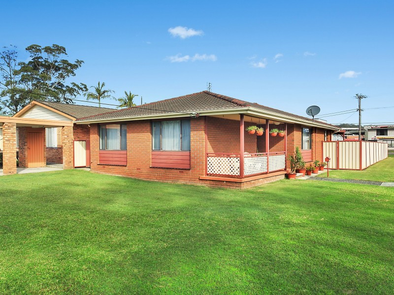 51 Barralong Road, Erina NSW 2250