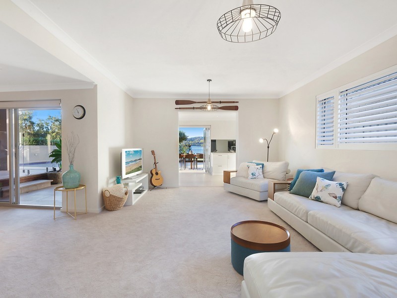 21 Bayside Drive, Green Point NSW 2251