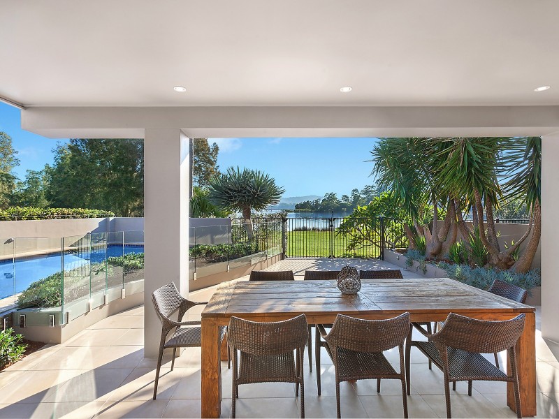21 Bayside Drive, Green Point NSW 2251