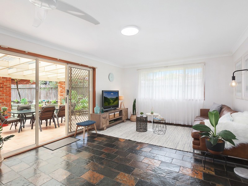 6 Hempstalk Crescent, Kariong NSW 2250