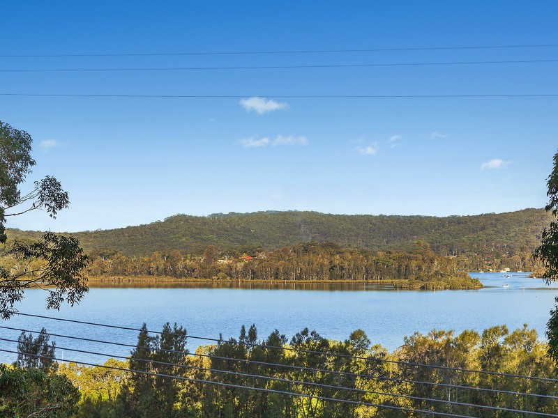 53 Broadwater Drive, Saratoga NSW 2251