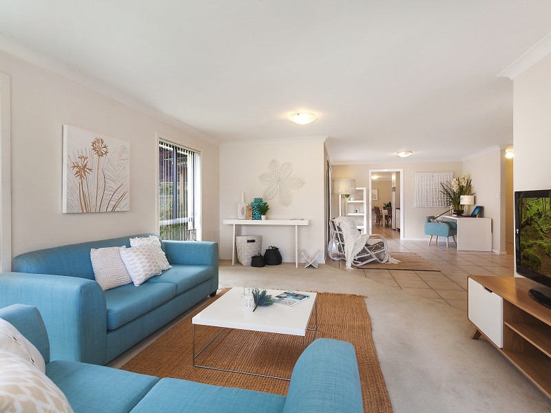 11 Iranda Avenue, Niagara Park NSW 2250