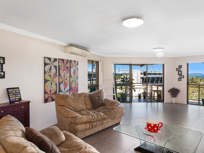 3/2A Cape Street South, Gosford NSW 2250