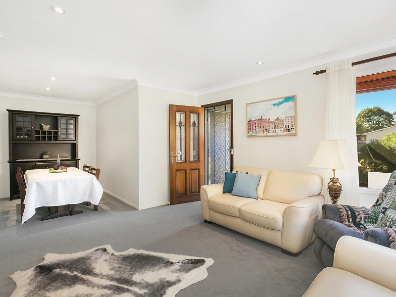 16 Crestwood Avenue, Niagara Park NSW 2250