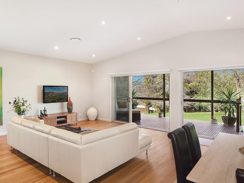 32 Walmsley Road, Ourimbah NSW 2258