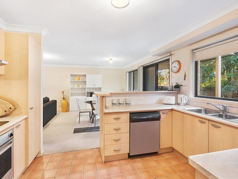 2/21 Goonak Parade, Narara NSW 2250