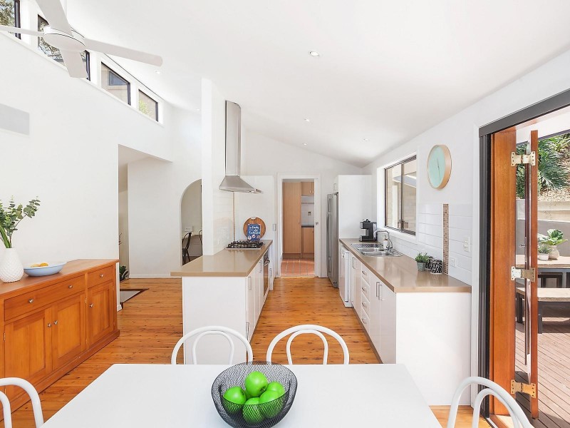 13 Hamilton Close, Niagara Park NSW 2250