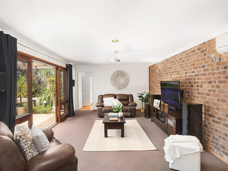 13 Hamilton Close, Niagara Park NSW 2250