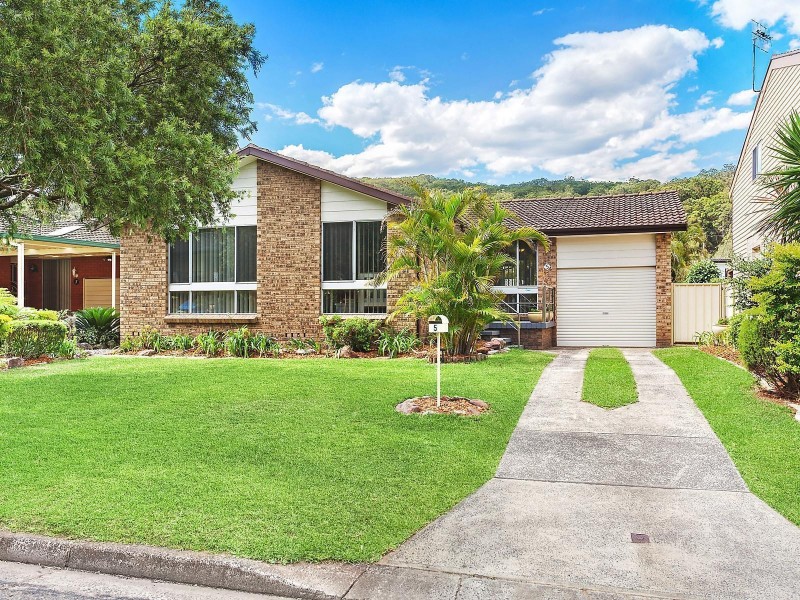 5 The Broadwaters, Tascott NSW 2250