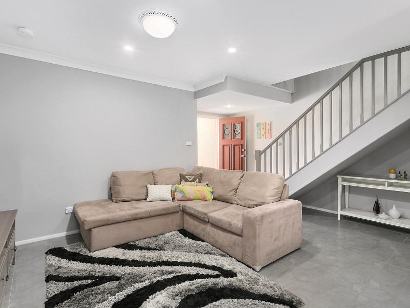 8/11 Berrys Head Road, Narara NSW 2250