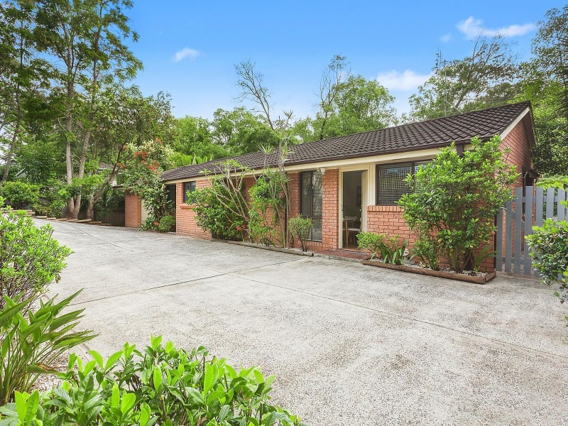 11 Perratt Close, Lisarow NSW 2250