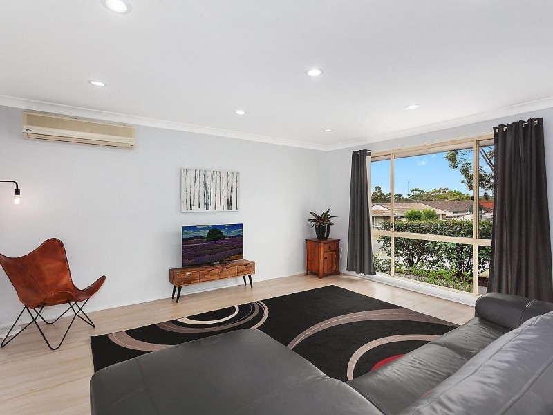 27 Conroy Crescent, Kariong NSW 2250