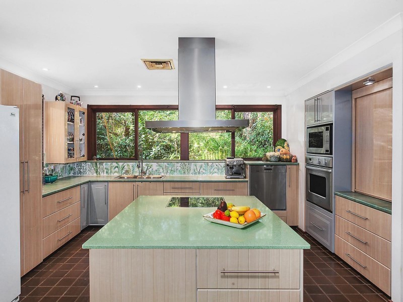 108 Ourimbah Creek Road, Ourimbah NSW 2258